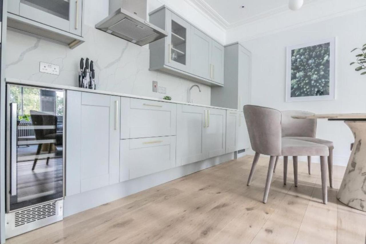 Royal Kensington In Cromwell Road Apartment ลอนดอน ภายนอก รูปภาพ