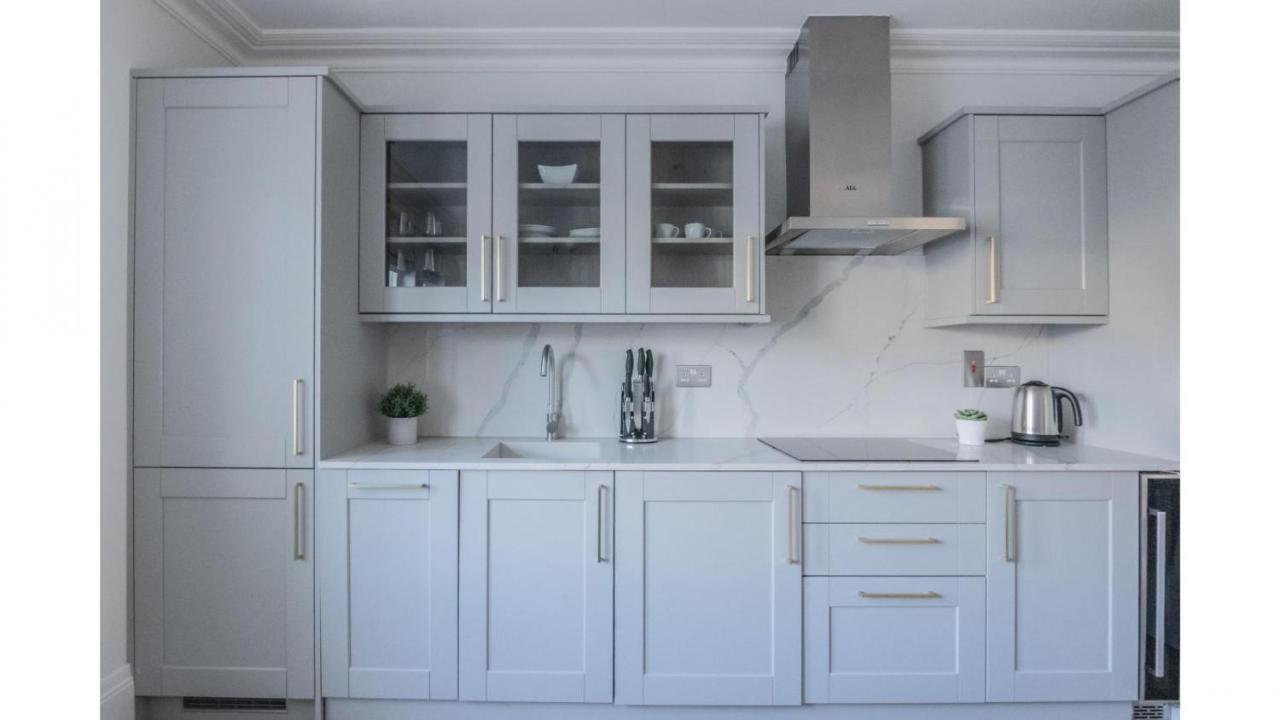 Royal Kensington In Cromwell Road Apartment ลอนดอน ภายนอก รูปภาพ